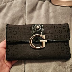 Guess wallet
